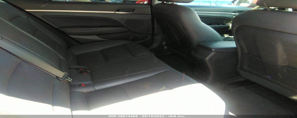 KMHD84LF8HU224389 2017 HYUNDAI ELANTRA photo no. 8