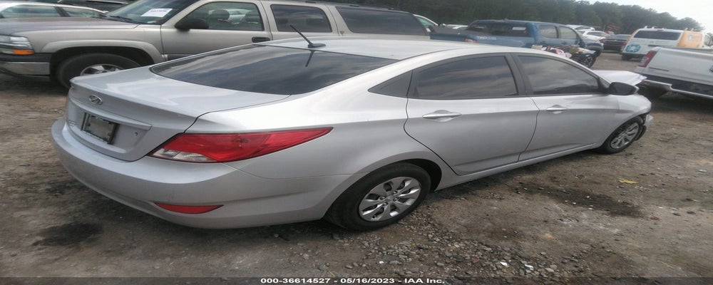 KMHCT4AE3FU930977 2015 HYUNDAI ACCENT photo no. 4
