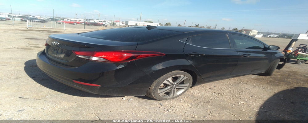 5NPDH4AE2GH732431 2016 HYUNDAI ELANTRA photo no. 4