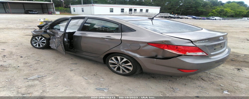 KMHCT4AE9HU360390 2017 HYUNDAI ACCENT photo no. 3