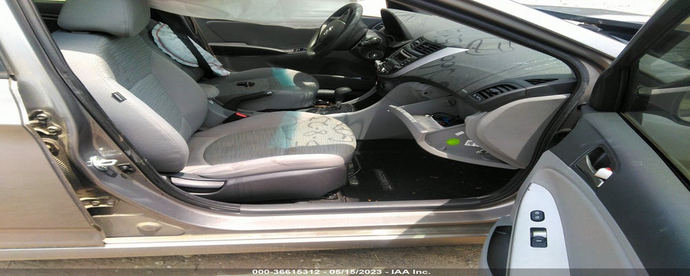 KMHCT4AE9HU360390 2017 HYUNDAI ACCENT photo no. 5
