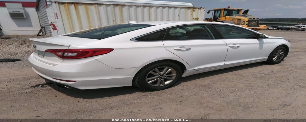 5NPE24AF7GH297582 2016 HYUNDAI SONATA photo no. 4