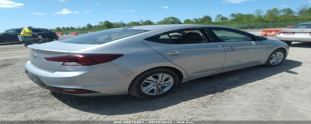 5NPD84LF1LH575765 2020 HYUNDAI ELANTRA photo no. 4