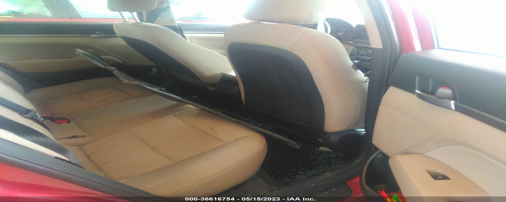 5NPD84LF7HH085581 2017 HYUNDAI ELANTRA photo no. 8