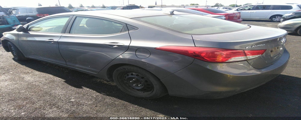 5NPDH4AE7DH184647 2013 HYUNDAI ELANTRA photo no. 3