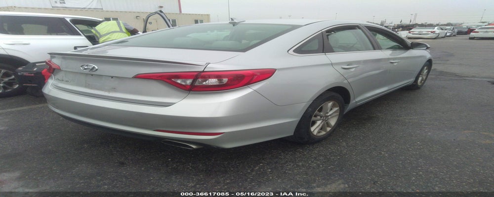 5NPE24AF3HH482780 2017 HYUNDAI SONATA photo no. 4