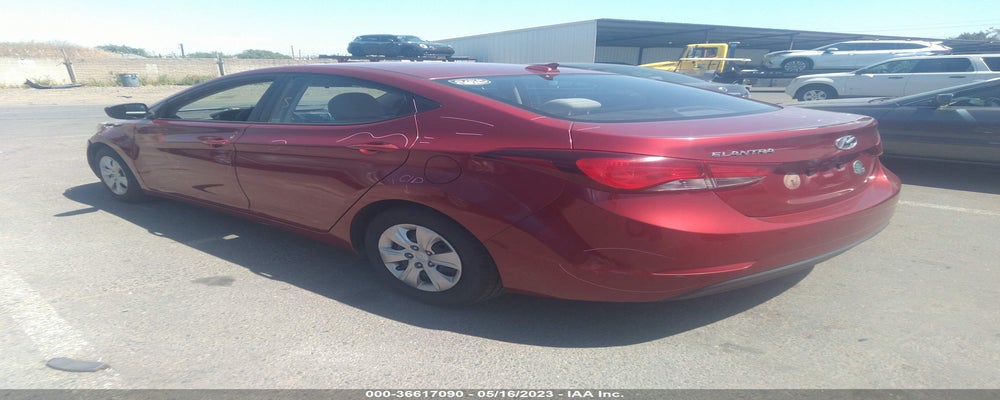 5NPDH4AE5GH761843 2016 HYUNDAI ELANTRA photo no. 3