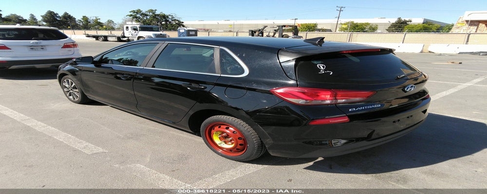 KMHH35LE6JU075662 2018 HYUNDAI ELANTRA GT photo no. 3