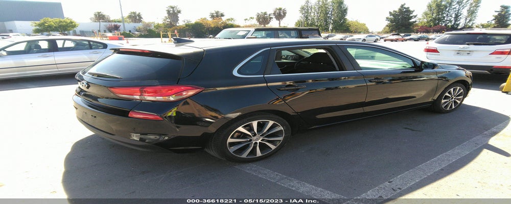 KMHH35LE6JU075662 2018 HYUNDAI ELANTRA GT photo no. 4