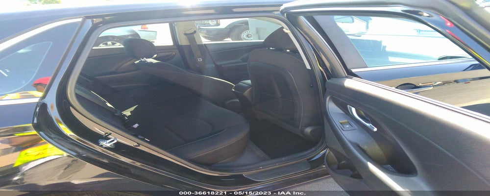 KMHH35LE6JU075662 2018 HYUNDAI ELANTRA GT photo no. 8