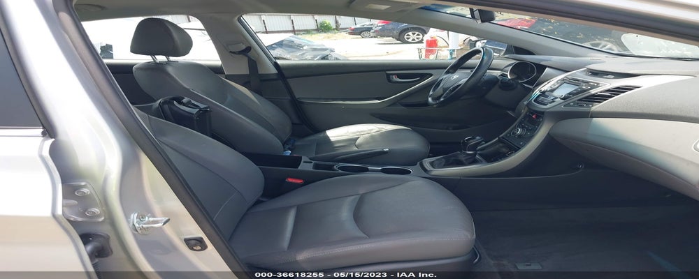 KMHDH4AE0GU531130 2016 HYUNDAI ELANTRA photo no. 5