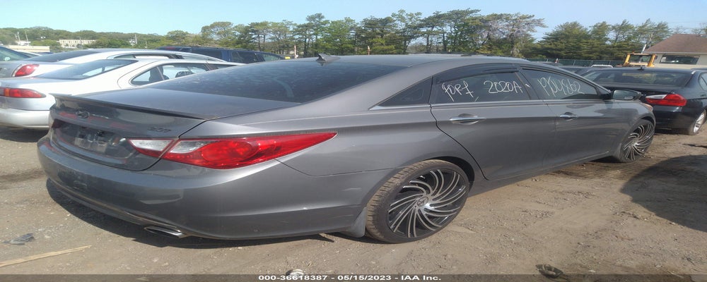 5NPEC4AB9DH763616 2013 HYUNDAI SONATA photo no. 4
