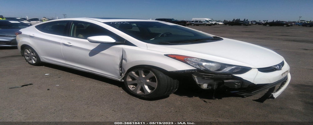 5NPDH4AEXDH253976 2013 HYUNDAI ELANTRA photo no. 24