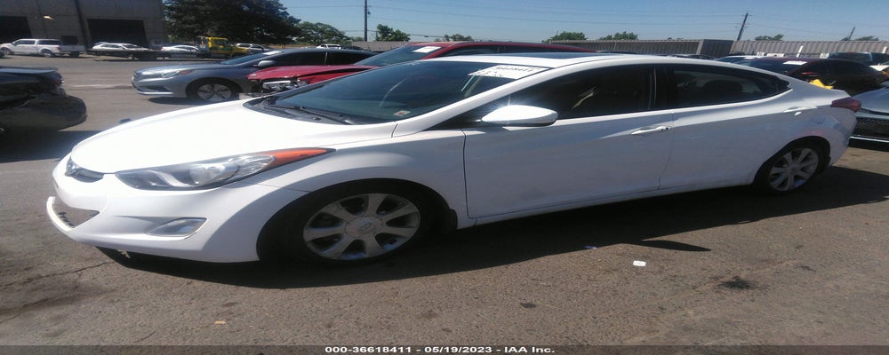 5NPDH4AEXDH253976 2013 HYUNDAI ELANTRA photo no. 2