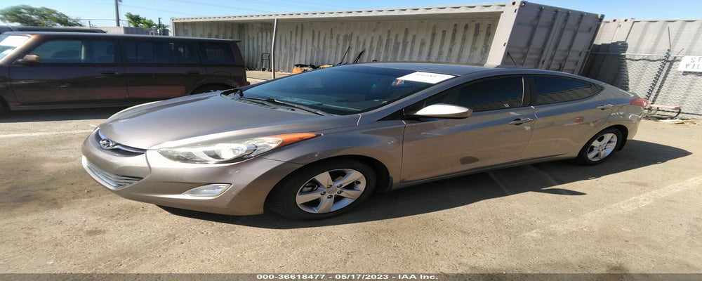 5NPDH4AE9DH258022 2013 HYUNDAI ELANTRA photo no. 2