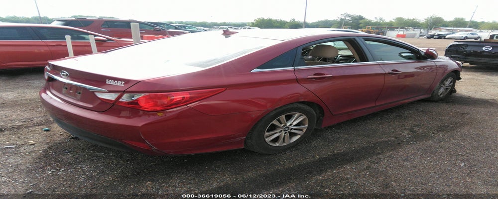 5NPEB4AC6EH946968 2014 HYUNDAI SONATA photo no. 4