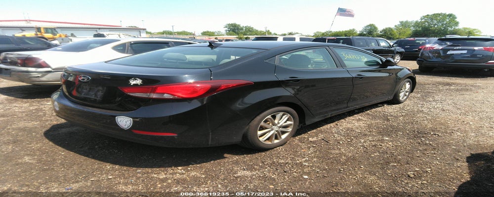 KMHDH4AE8FU260204 2015 HYUNDAI ELANTRA photo no. 4