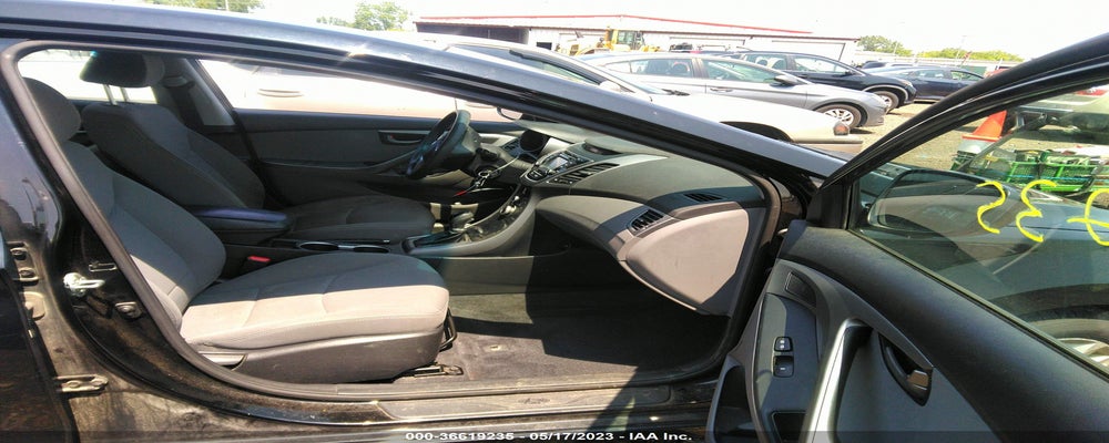 KMHDH4AE8FU260204 2015 HYUNDAI ELANTRA photo no. 5