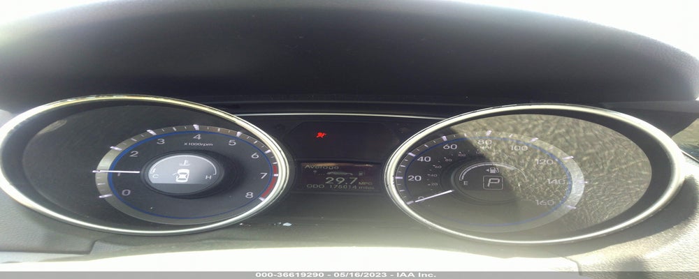5NPEC4AC6BH127161 2011 HYUNDAI SONATA photo no. 7