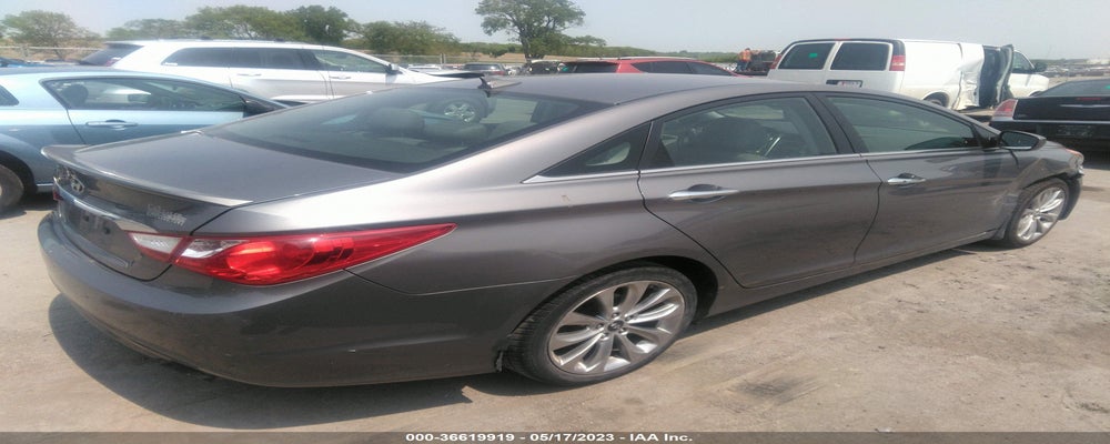 5NPEC4AC1CH477671 2012 HYUNDAI SONATA photo no. 4