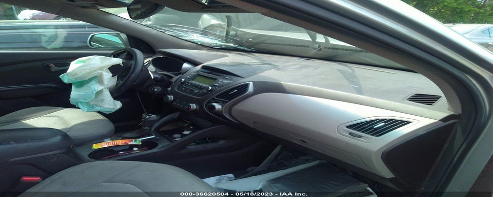 KM8JT3AFXFU051051 2015 HYUNDAI TUCSON photo no. 5