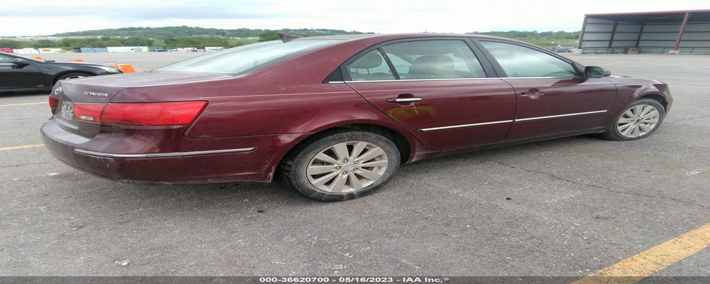 5NPEU4AC8AH640472 2010 HYUNDAI SONATA photo no. 4