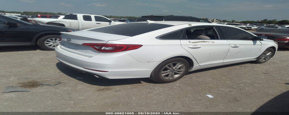 5NPE24AF8FH184643 2015 HYUNDAI SONATA photo no. 4