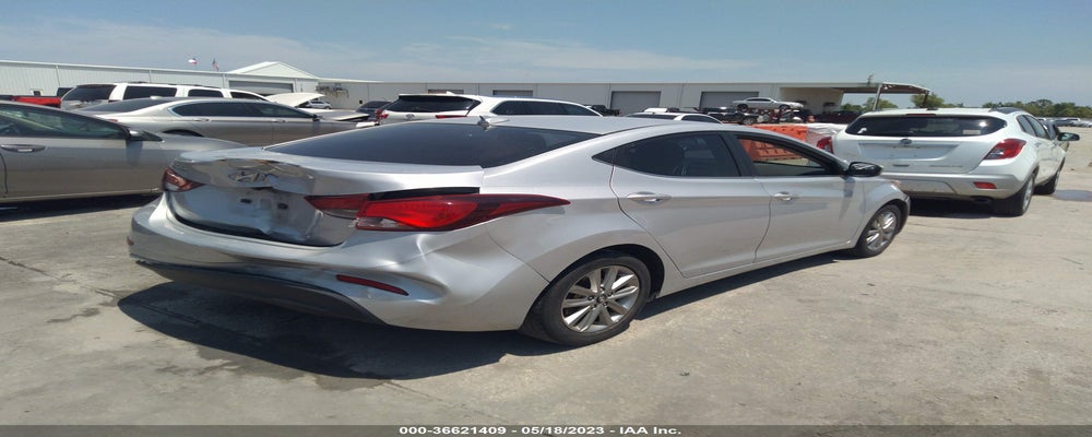 5NPDH4AEXFH649957 2015 HYUNDAI ELANTRA photo no. 4