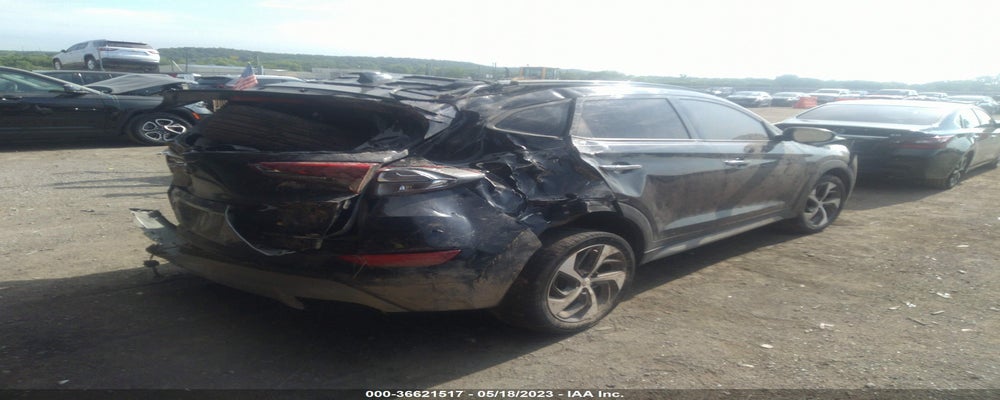 KM8J33A22JU773300 2018 HYUNDAI TUCSON photo no. 4