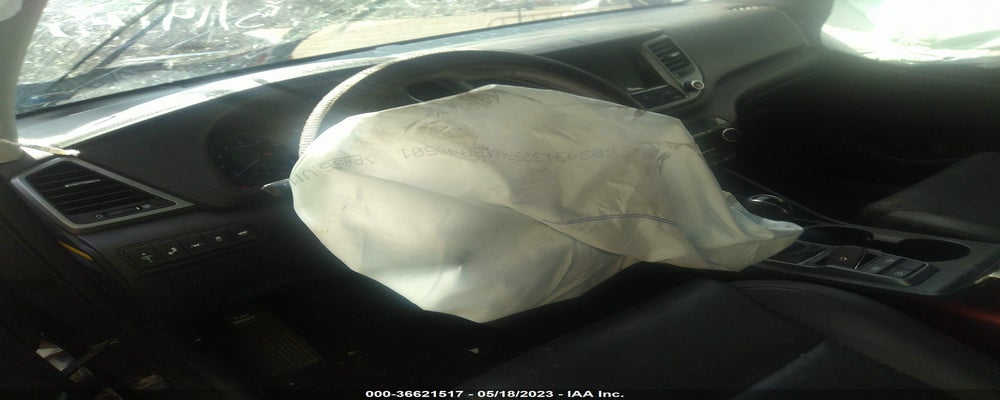 KM8J33A22JU773300 2018 HYUNDAI TUCSON photo no. 5