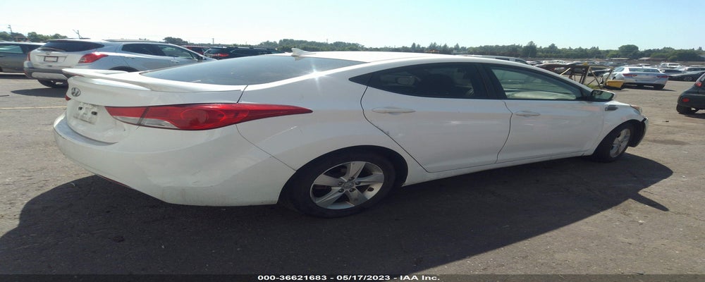 5NPDH4AE6DH286912 2013 HYUNDAI ELANTRA photo no. 4
