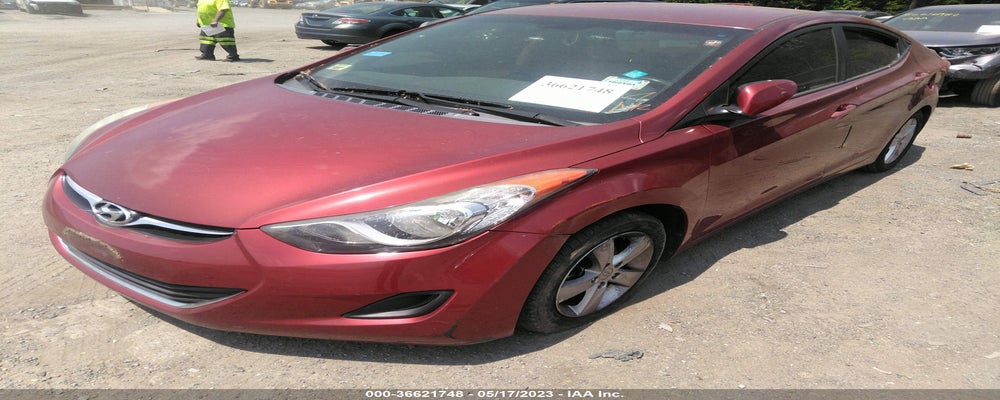 5NPDH4AE4DH385051 2013 HYUNDAI ELANTRA photo no. 2