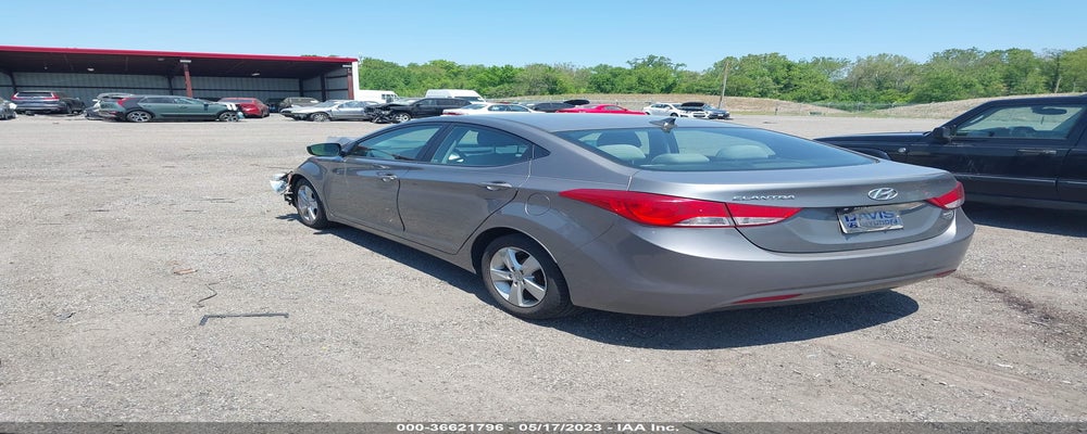5NPDH4AE6DH312361 2013 HYUNDAI ELANTRA photo no. 3
