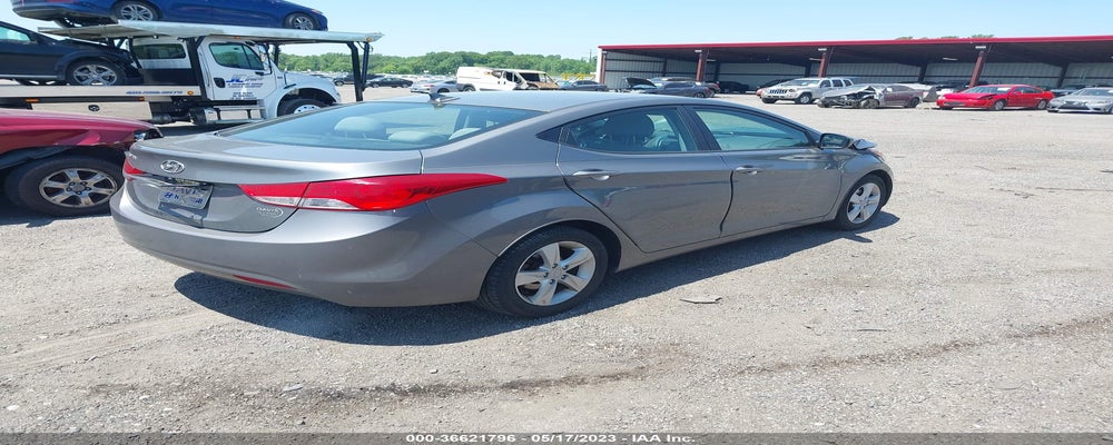 5NPDH4AE6DH312361 2013 HYUNDAI ELANTRA photo no. 4