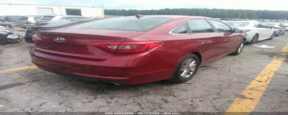 5NPE24AF9FH081103 2015 HYUNDAI SONATA photo no. 4