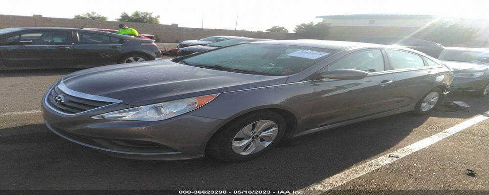 5NPEB4AC1EH811431 2014 HYUNDAI SONATA photo no. 2