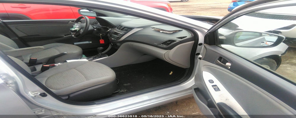 KMHCT4AE9GU073310 2016 HYUNDAI ACCENT photo no. 5