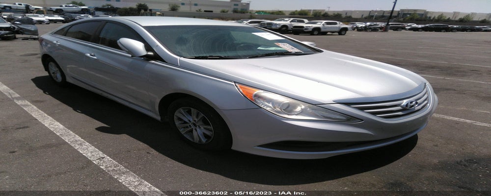 5NPEB4AC9EH925449 2014 HYUNDAI SONATA photo no. 4