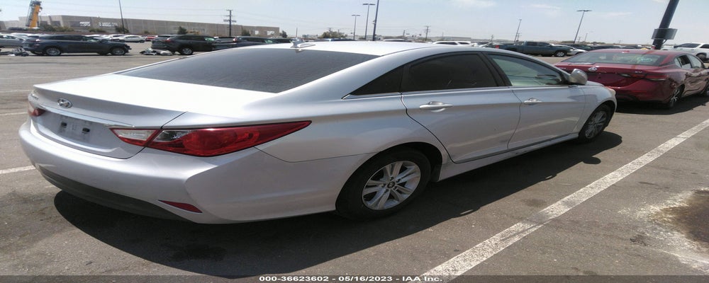 5NPEB4AC9EH925449 2014 HYUNDAI SONATA photo no. 4