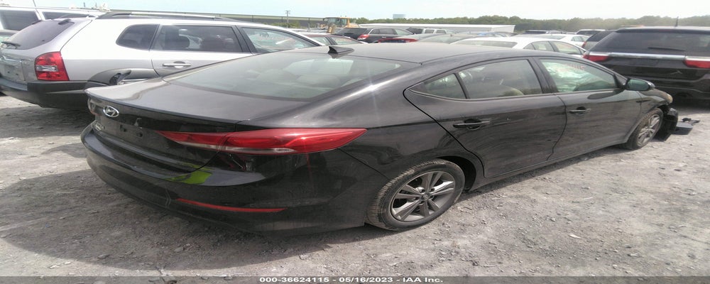 5NPD84LF5HH185985 2017 HYUNDAI ELANTRA photo no. 4