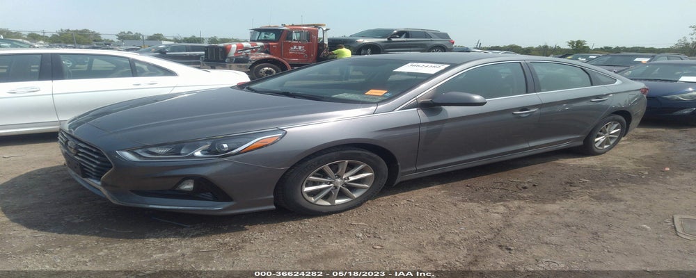 5NPE24AF5KH806268 2019 HYUNDAI SONATA photo no. 2