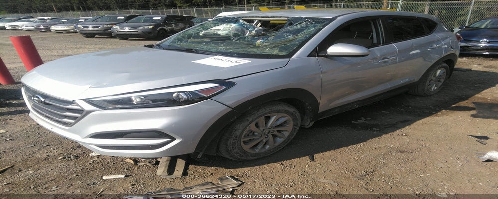 KM8J2CA48JU715079 2018 HYUNDAI TUCSON photo no. 2