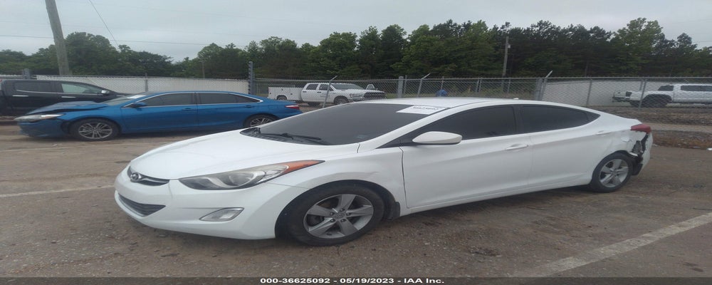 5NPDH4AE2DH431895 2013 HYUNDAI ELANTRA photo no. 2