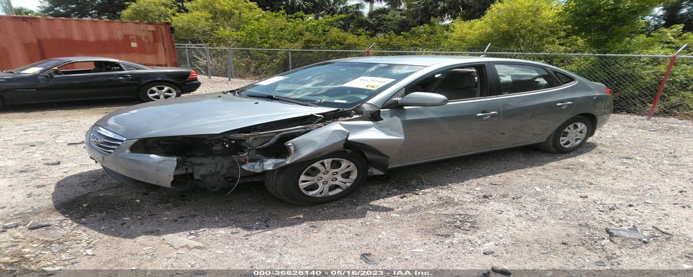 KMHDU4AD1AU860798 2010 HYUNDAI ELANTRA photo no. 2