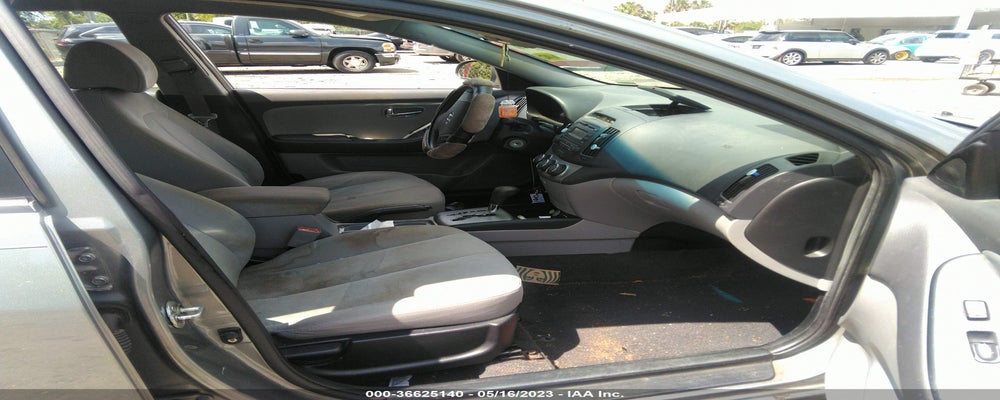 KMHDU4AD1AU860798 2010 HYUNDAI ELANTRA photo no. 5