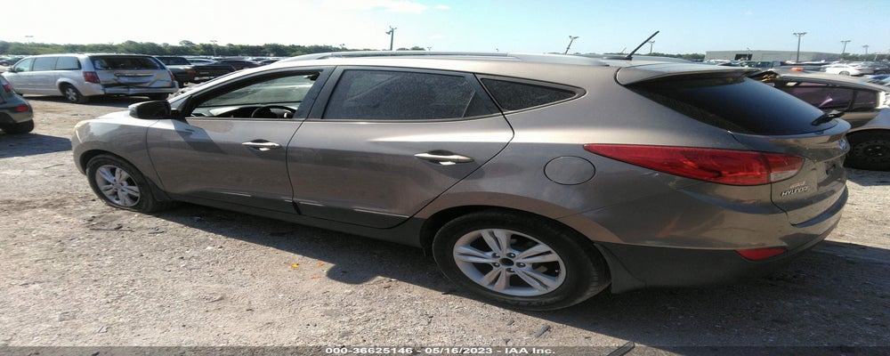 KM8JU3AC8DU573757 2013 HYUNDAI TUCSON photo no. 3