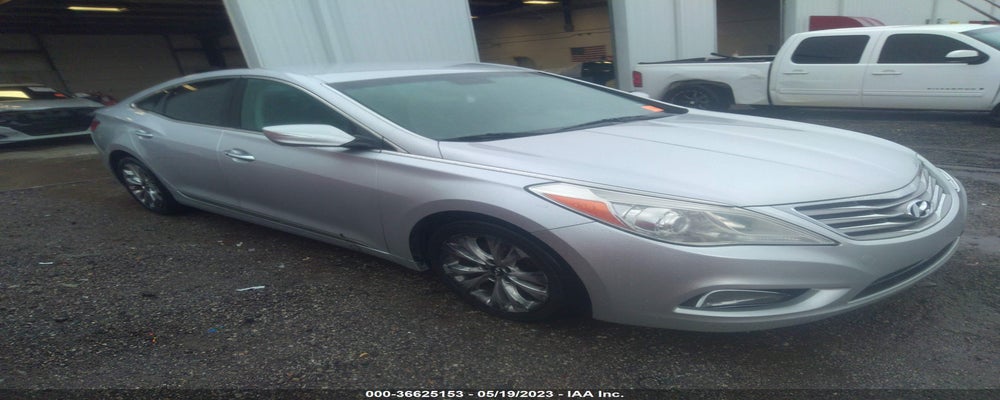 KMHFG4JG7CA138301 2012 HYUNDAI AZERA photo no. 12