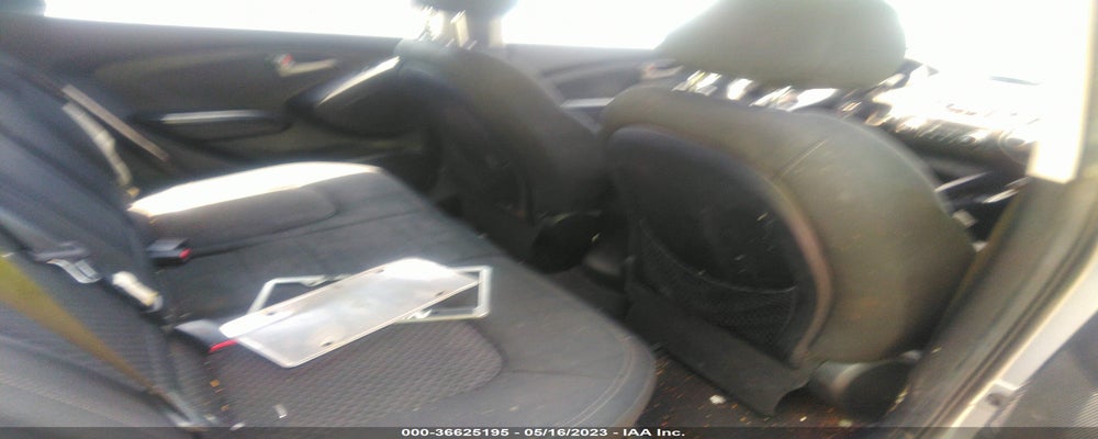KM8JT3AC1AU088956 2010 HYUNDAI TUCSON photo no. 8
