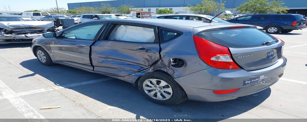 KMHCT5AE8HU341836 2017 HYUNDAI ACCENT photo no. 3