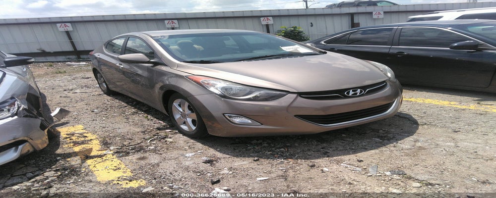 5NPDH4AE3DH175704 2013 HYUNDAI ELANTRA photo no. 14